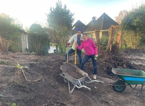 3ba5f42a-d890-43e3-aa3f-af998fbe5fb6 3ba5f42a-d890-43e3-aa3f-af998fbe5fb6